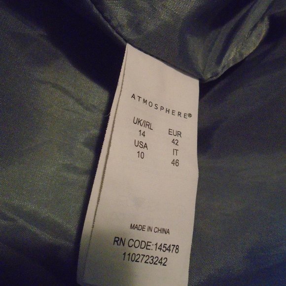 ATMOSPHERE POLYESTER BLEND MID-LENGTH LADIES COAT USA SIZE 10 - GRAY - Picture 4 of 4